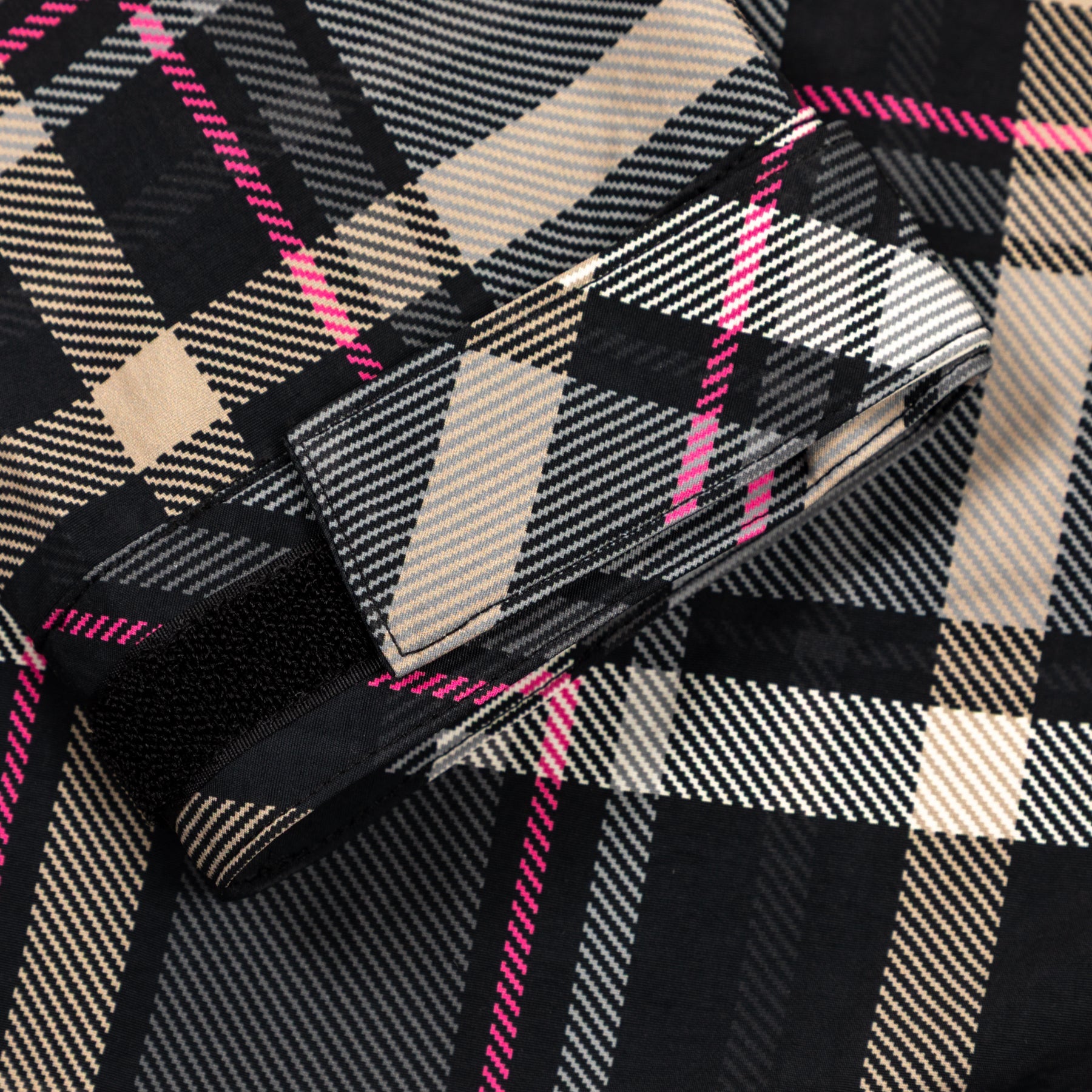 PLAID PACKABLE ANORAK by GOLF WANG